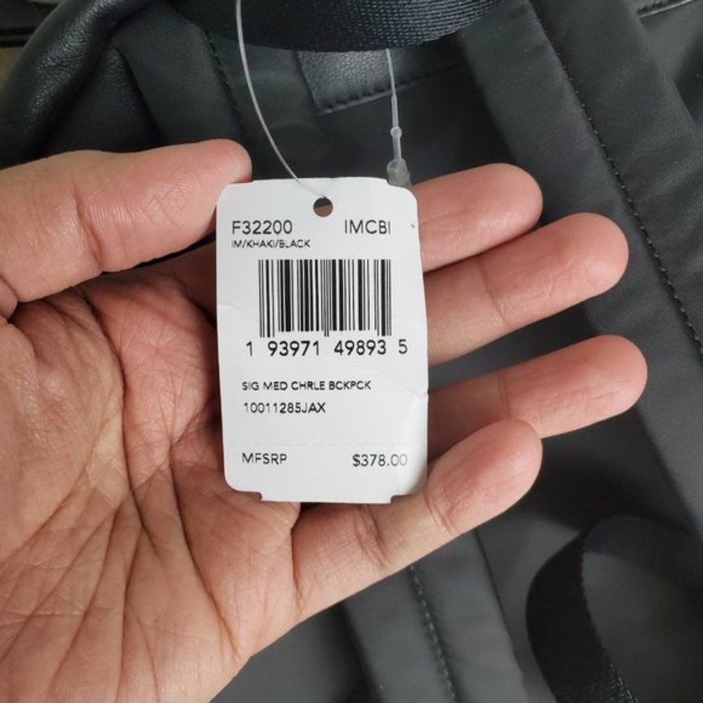 COACH MEDIUM CHARLIE BACKPACK IN SIGNATURE CANVAS - Picture 6 of 6